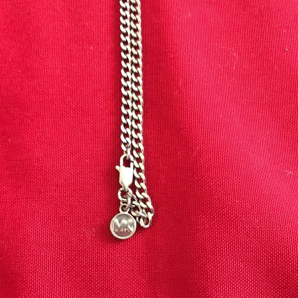 Michael Kors chain - Picture 4 of 4